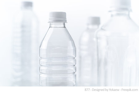 In solchen Plastikflaschen stecken oft Weichmacher. Doch wo sind sie in der Wohnung zu finden?